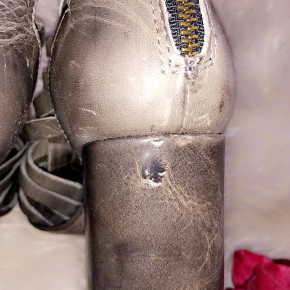 🆕FREEBIRD Jude Snake Print Sandal - Picture 9 of 9